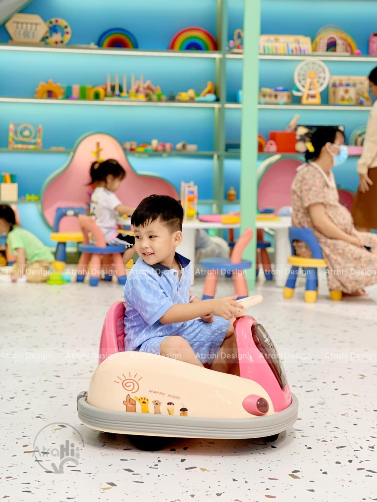 Khu Vui Chơi Kẹo Ngọt Lalaland Premium Kid Cafe – Thế Giới Sắc Màu Dành Cho Trẻ Em